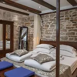Appartamento Luxury Spacious In The Heart Of *