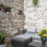 Luxury Spacious In The Heart Of