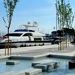 Appartamento Luxury Spacious In The Heart Of
