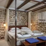 Appartamento Luxury Spacious In The Heart Of *