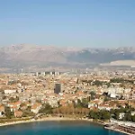 Appartamento Luxury Spacious In The Heart Of *