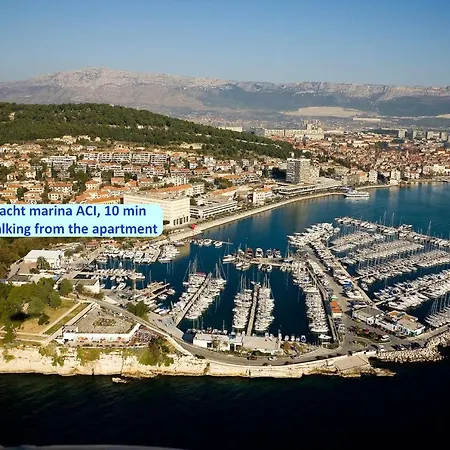 Appartement Luxury Spacious In The Heart Of *