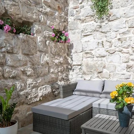 Luxury Spacious In The Heart Of