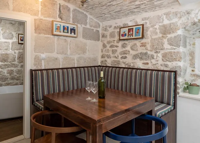 公寓 Luxury Spacious In The Heart Of 斯普利特