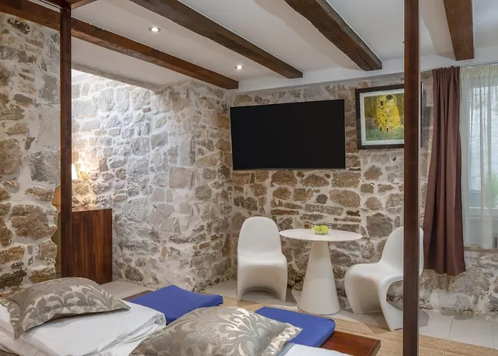 Luxury Spacious In The Heart Of 公寓 *