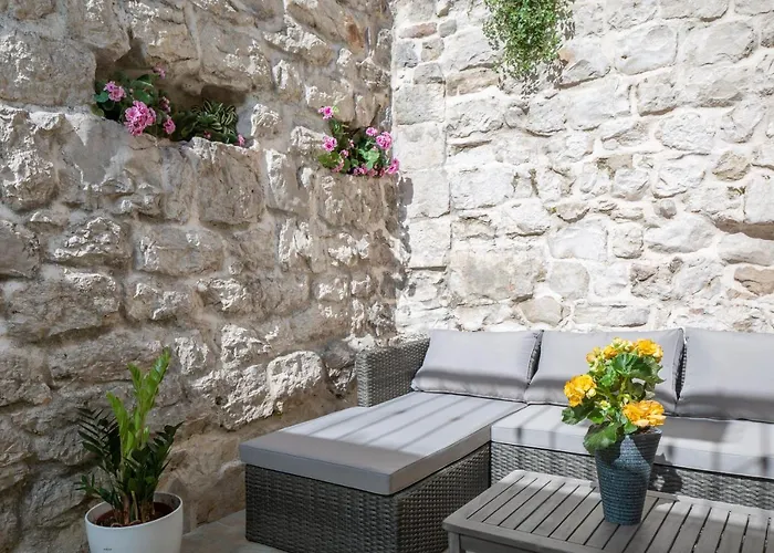 Luxury Spacious In The Heart Of