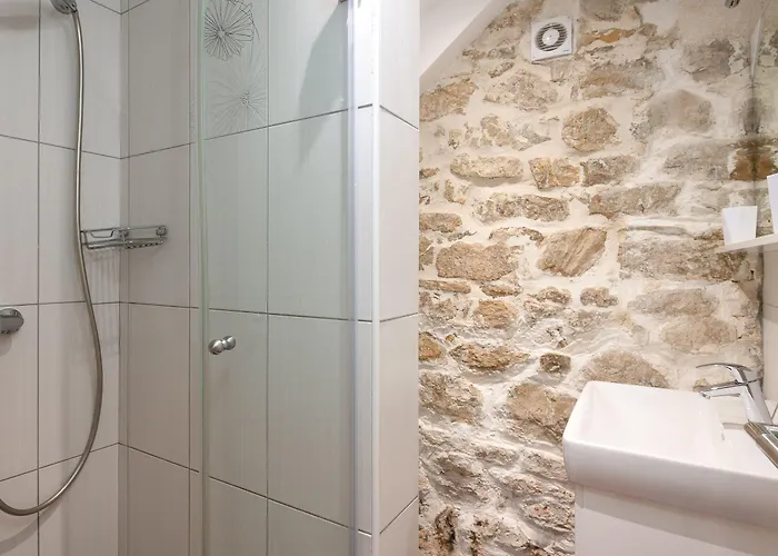 公寓 Luxury Spacious In The Heart Of